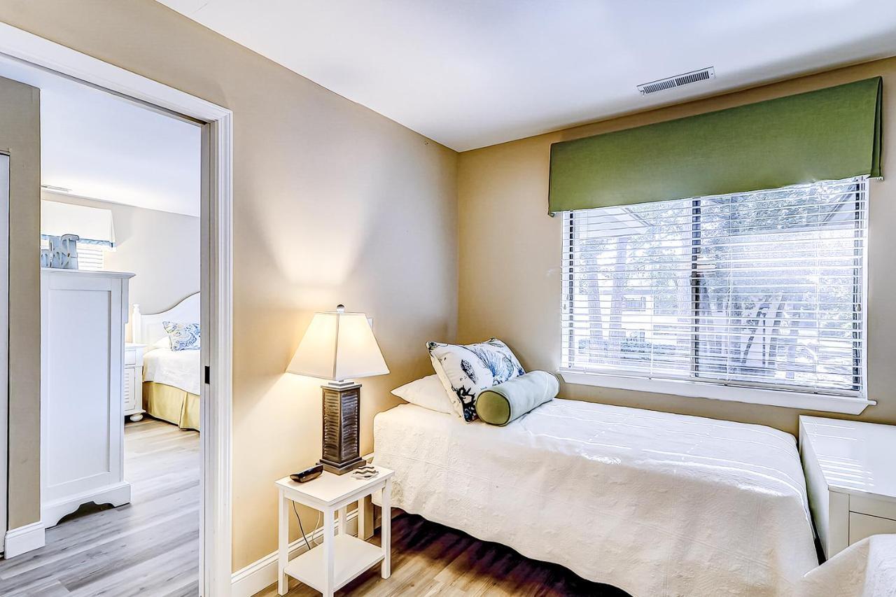 Harbour Master 103 Apartment Hilton Head Island Bagian luar foto